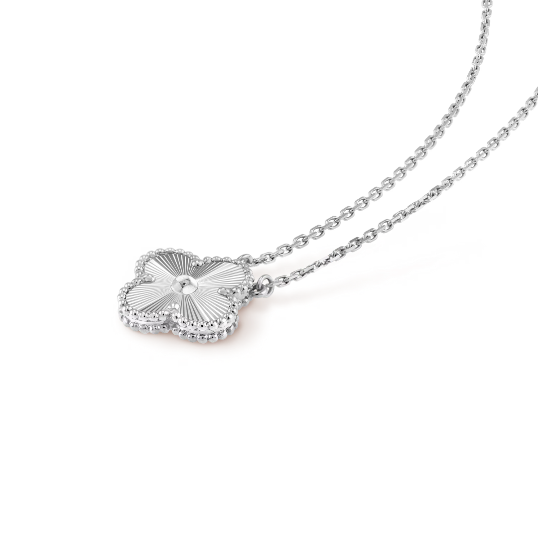 LUCKY CLOVER NECKLACE | SILVER