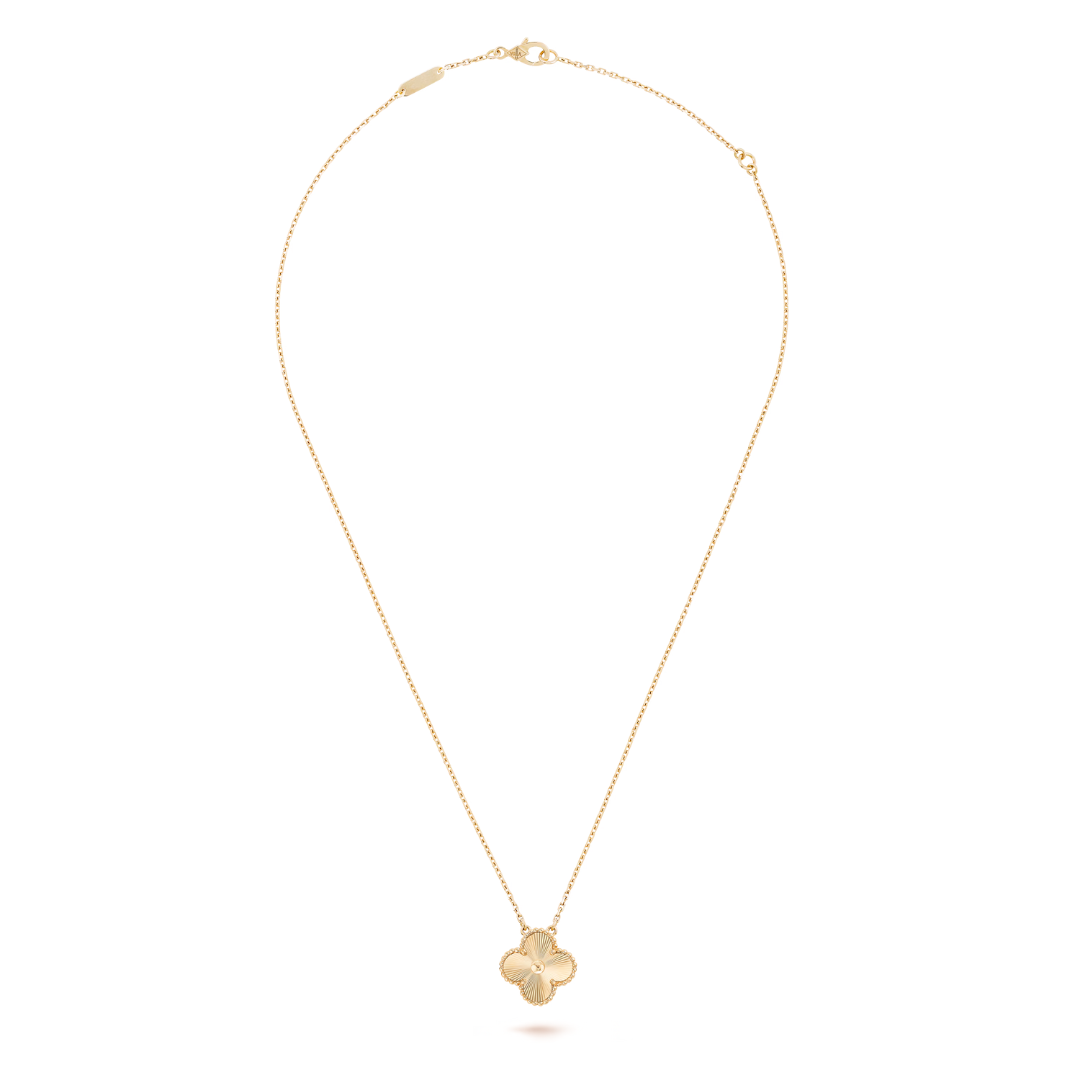 LUCKY CLOVER NECKLACE | GOLD