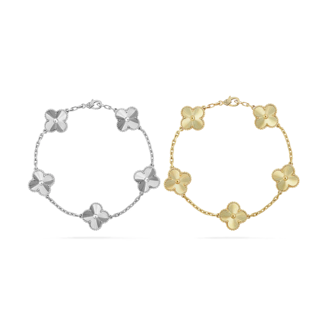 A LUCKY CLOVER BRACELET SET | SILVER + GOLD